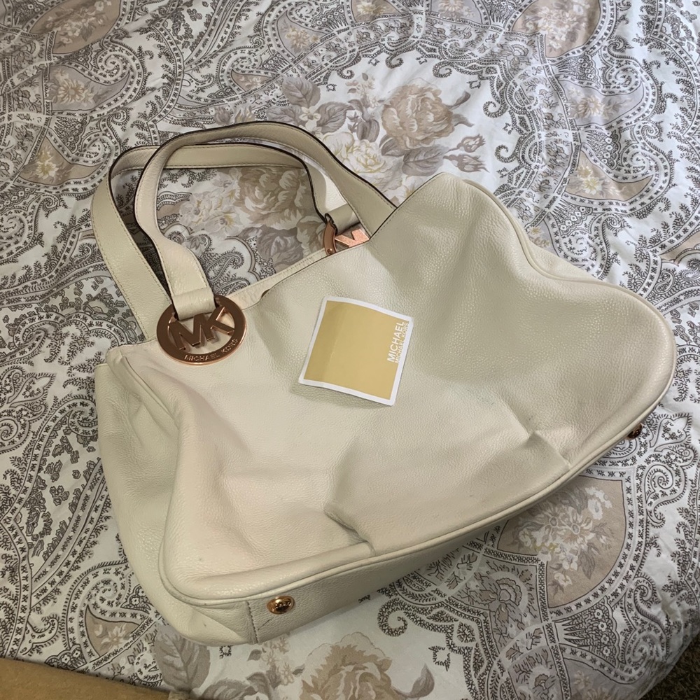 Micheal Kors purse.